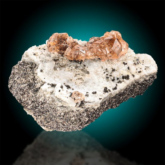 Hessonite-Jeffrey Mine | Asbestos | Estrie | Québec | Canada